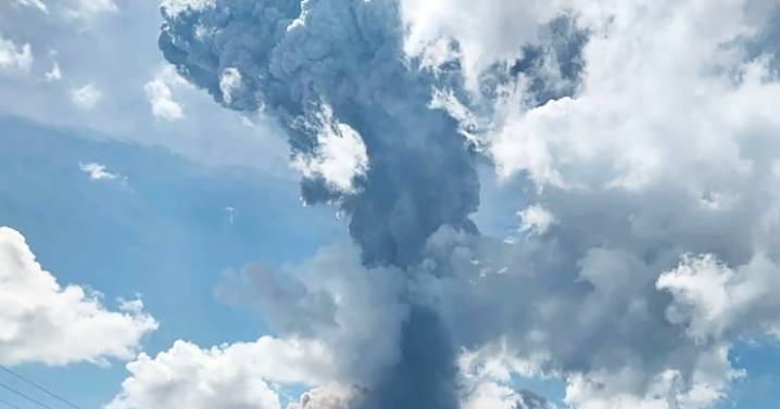 Indonesia's Mount Lewotobi Laki Laki erupts, spewing ash more than 30,000 feet into the sky