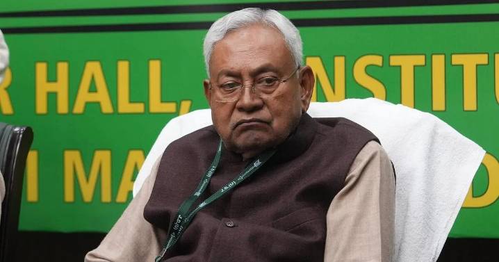Behaviour of Nitish raises doubts on CM's mental health: Tejashwi