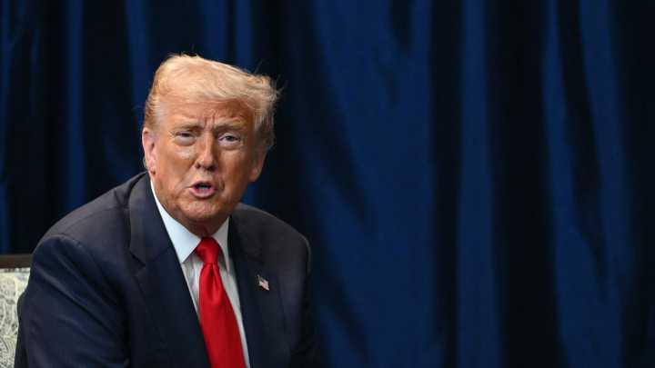 Putin Debería Terminar la Guerra en Ucrania en Vez de Probar Misiles, dice Trump