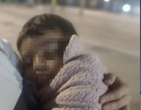 Niño de 3 años es captado deambulando solo en Saltillo; fue a pedir comida a una casa