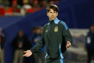 Tras la final del Mundial sub-20, Diego Placente prepara con Argentina el Mundial sub
