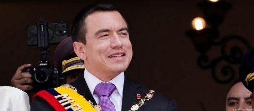 Ecuador: Noboa sale ileso de ataque a balazos a su caravana