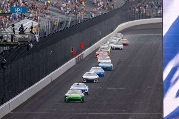 Fans Buzz as NASCAR Plans to Market Experiment With $6.94 Billion Partner