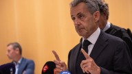 Sarkozy permanecerá aislado en la cárcel de París donde cumplirá condena