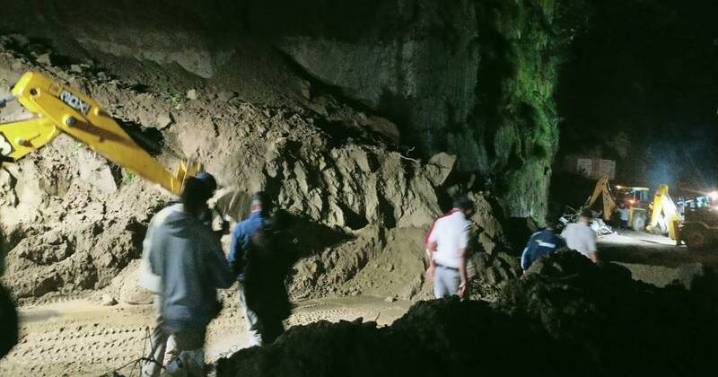 Landslide in India hits bus, killing at least 15 people