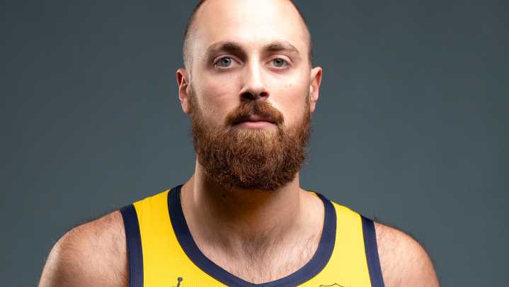 Jay Huff discusses his first days of practice as a member of the Pacers