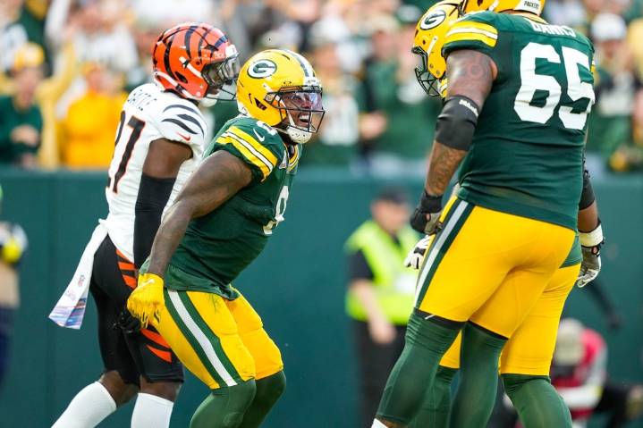 Deadspin | Joe Flacco’s Bengals debut spoiled as Packers ride Josh Jacobs to victory