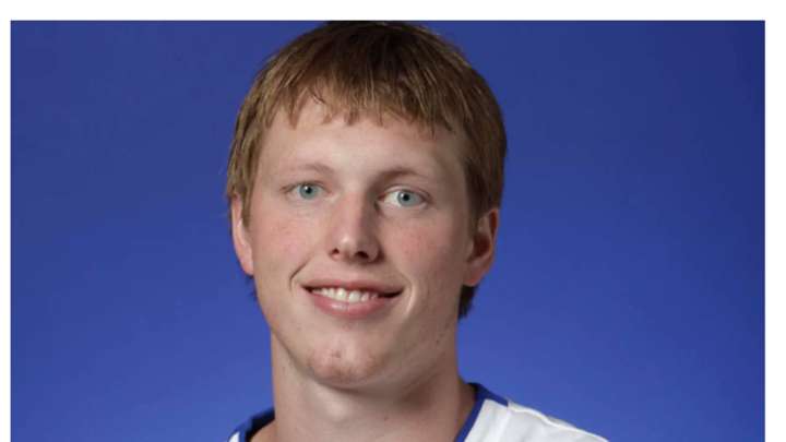 Detenido el exjugador del Real Madrid, aparentemente drogado, maltratando a su novia delante de su hijo