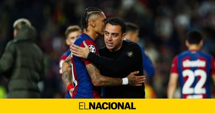 La sorprendente elección de Xavi sobre qué jugador le gusta más entre Raphinha y Vitinha