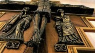 Detenido por escupir a la imagen de Cristo crucificado en una iglesia de Fuengirola (Málaga)