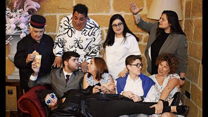 De un curso municipal a recorrer escenarios de España: la historia del grupo de teatro A la Tardada de Pedrola