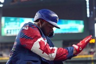Blue Jays star Vladimir Guerrero Jr. joins Hank Aaron in postseason history with 1st