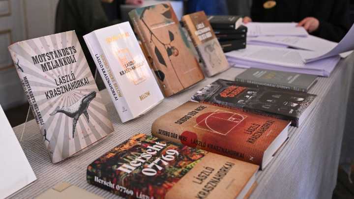 László Krasznahorkai hará su primer acto público, tras ganar el Nobel de literatura, en un festival en Barcelona