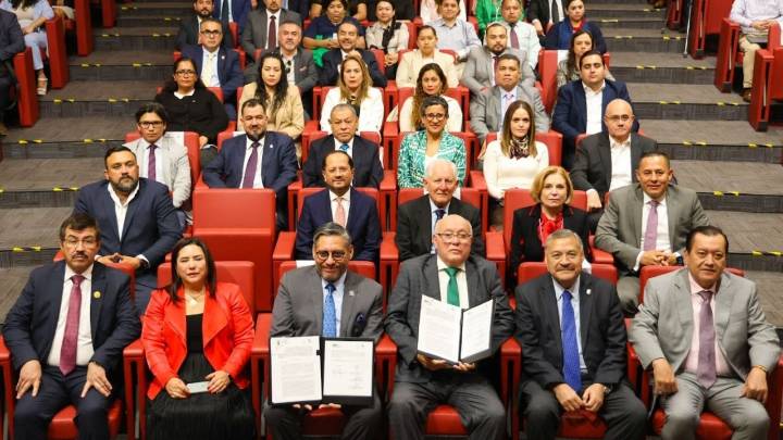 Fortalece la UAT manejo eficiente y transparente de los recursos