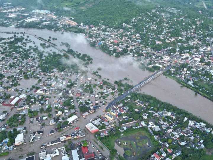 Dejan lluvias 29 muertos; damnificados claman por pronta ayuda