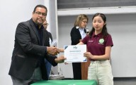 Premian a los mejores promedios de la UTCJ en Mecatrónica y Energías Renovables