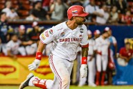 ¡Épico 300! Rangel Ravelo desata la euforia: Hit inmortal ante Magallanes