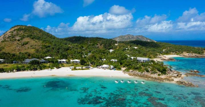 Lizard Island: Woman found dead on Great Barrier Reef island after failing to board cruise ship
