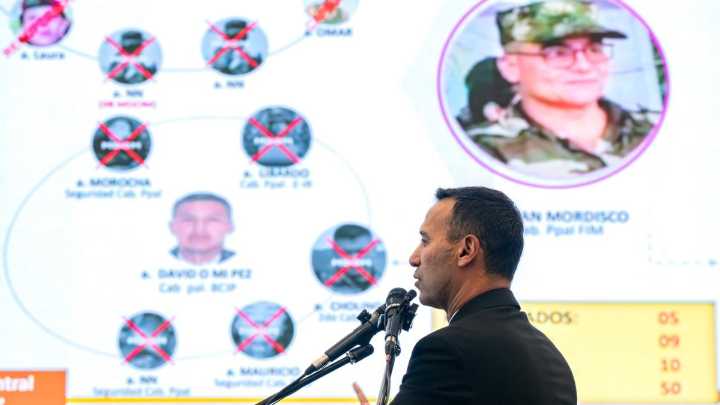 El llamado del ministro de Defensa, Pedro Sánchez, a alias Iván Mordisco: 'no le haga tanto daño a Colombia'