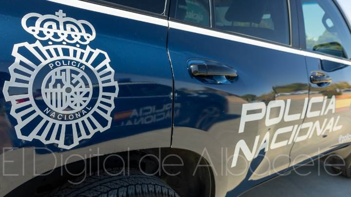 Un robo a una mujer y su hijo en Albacete permite desmantelar el primer cultivo de opio de España