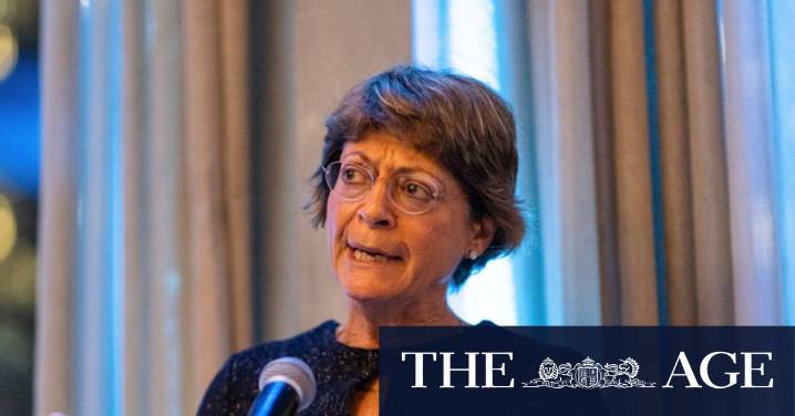 Victorian premier’s private staff ‘totally unaccountable’, former ombudsman Deborah Glass warns