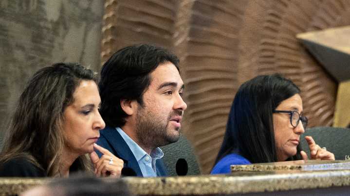 El Paso City Council votes down effort to pull Noem video from airport