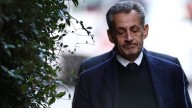 Expresidente Francés Nicolas Sarkozy Recibe Amenazas Durante su Primera Noche en la Cárcel