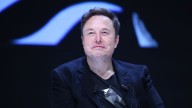 Elon Musk se despachó contra el director de la Nasa en medio de tensión por programa lunar: “Idiota”