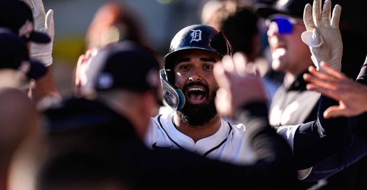 Tigers finally have some offensive mojo as Game 5 looms