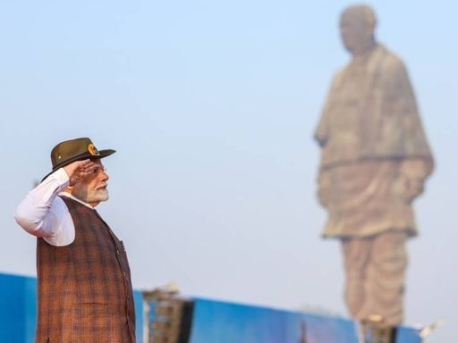 PM Modi on two-day Gujarat visit:Will travel from Vadodara to Kevadia; stay overnight in Circuit House’s VVIP suite, and meet 500 BJP leaders