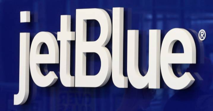 JetBlue passengers hospitalized after emergency landing in Florida