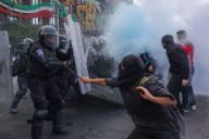 El Bloque Negro causa debate en redes durante marcha del 2 de octubre en la CDMX