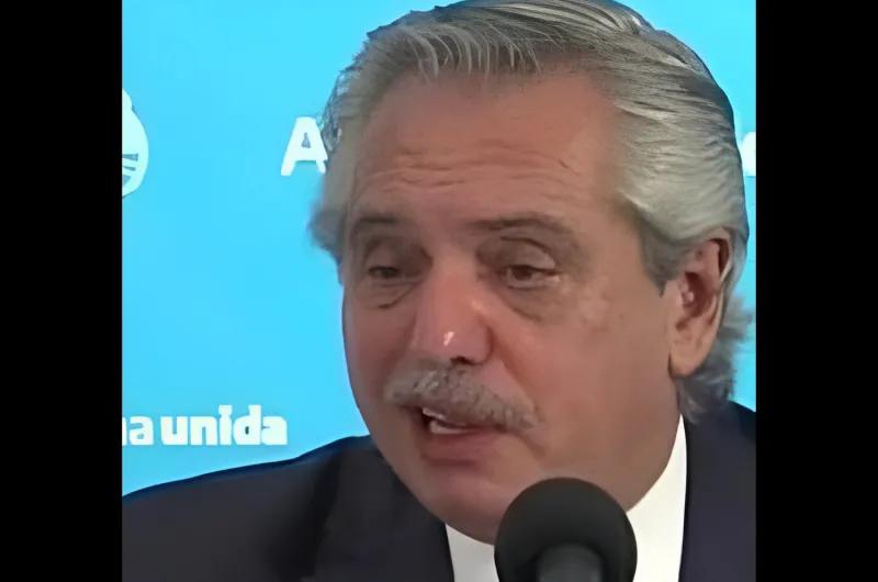 Alberto Fernández reapareció para cargar contra José Luis Espert por redes sociales
