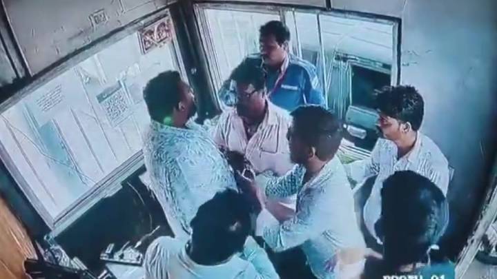 ‘Do you Know Who’s My Father?’: Son of BJP Leader Assaults Toll Staff India News