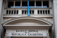 El Banco Central oficializó feriados bancarios tras las Elecciones Legislativas: no venderán dólares