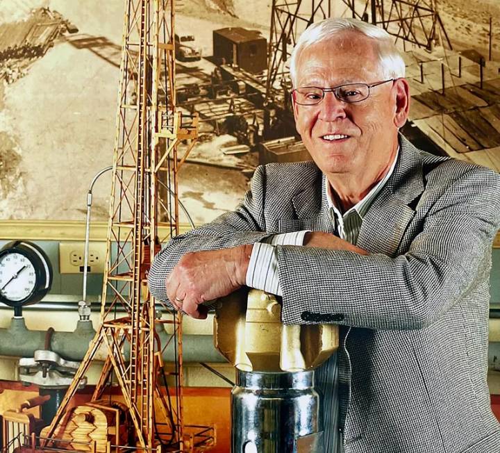 Colorado oil and gas explorer Bill Barrett dies at 96