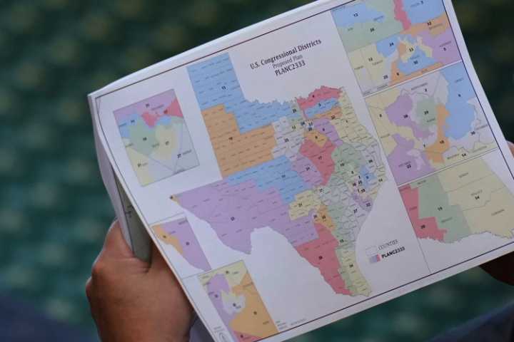 The Parties Know They’re Losing. That’s Why They’re Redrawing Districts.