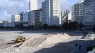 Duna de Riazor: dos metros para proteger el paseo frente a los temporales de invierno