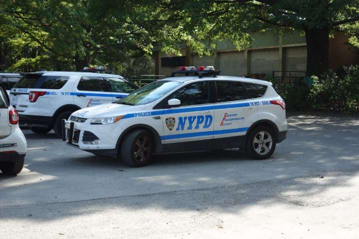 2 Women on The Run After Stealing Over $6K in Jewelry From Prospect Height Store