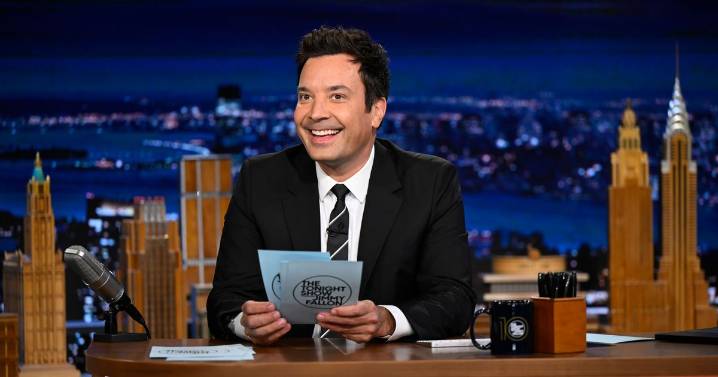 Jimmy Fallon Doesn’t Want to Be ‘That Political’