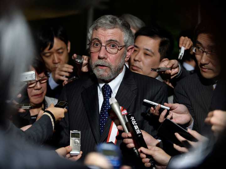 Un premio Nobel de Economía, durísimo con el rescate de Trump a Milei: “Está salvando a los amigos de Bessent, no a la Argentina”