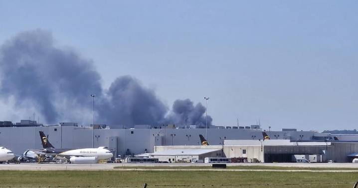 Docking bay fire at Louisville business that sent cloud of smoke over area was accidental