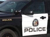 Pedestrian struck on Deerfoot Trail, sent to hospital