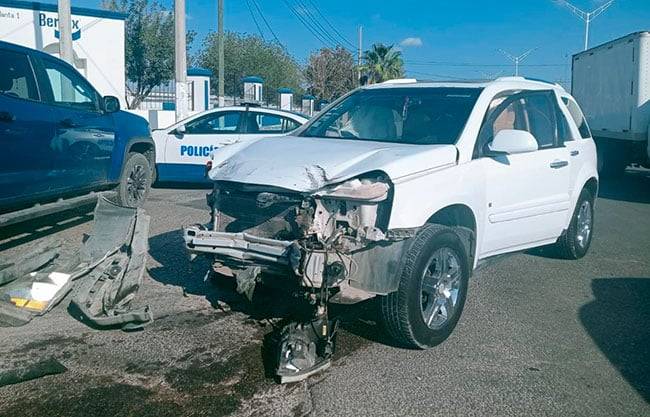 Se registra accidente en carretera a la presa en Acuña