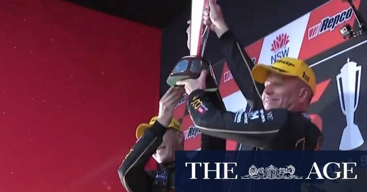 Matt Payne wins the Bathurst 1000