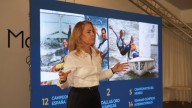 Theresa Zabell insta en Castelló a "salvar el mar en cinco años"