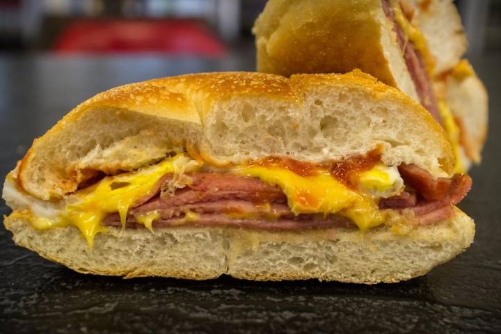 NJ governor&CloseCurlyQuote;s race has 'beef' over Taylor ham vs. pork roll