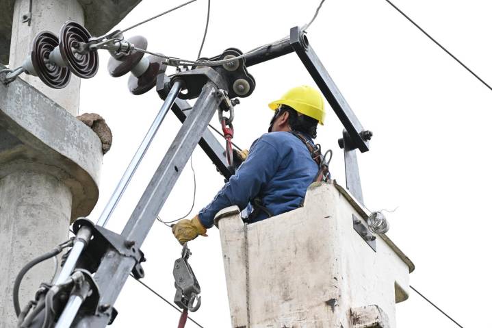 Corte de luz en Salta: EDESA confirmó una falla en la línea de alta tensión