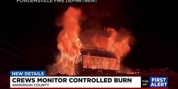 Crews monitor controlled burn in Anderson County