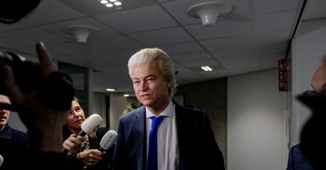 Wilders Suspends Public Campaigning After Alleged Islamist Terror Plot